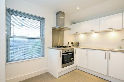 1 bedroom flat to rent, Pendrell Road, Brockley, London, SE4