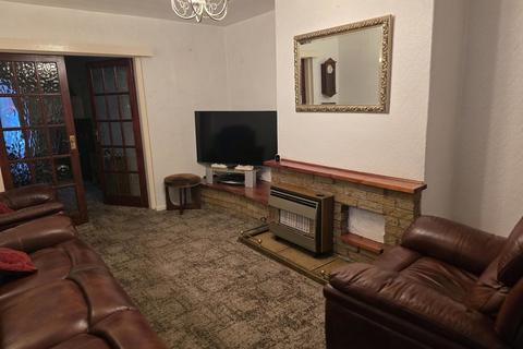 3 bedroom semi-detached house for sale, Gibbon Drive, Lostock Gralam, Northwich