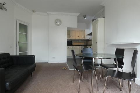 3 bedroom flat for sale, Trinity Road, London N22