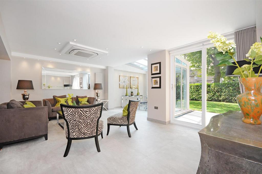 Reception Room