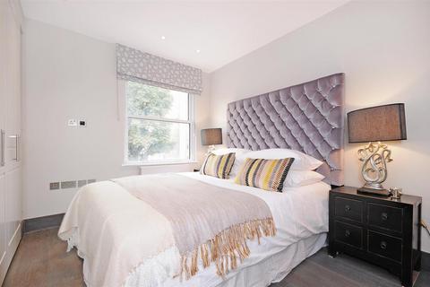 undefined, COURT CLOSE, ST JOHNS WOOD PARK, London, NW8