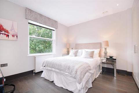 undefined, COURT CLOSE, ST JOHNS WOOD PARK, London, NW8
