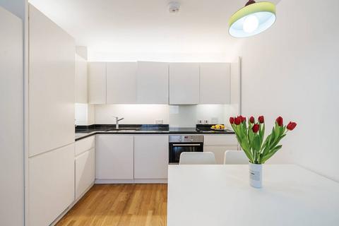 2 bedroom flat for sale, Amelia Street, Elephant and Castle, London, SE17