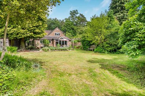 Pine House Cottage Churt Road, Hindhead, GU26 6HY