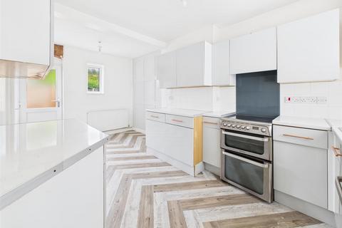 35 Wheatstone Road, Gloucester, GL1 4QH