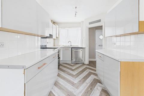 35 Wheatstone Road, Gloucester, GL1 4QH