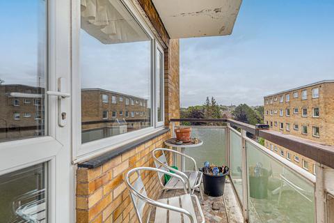56 Whittinghame Court, 3 Daventry Drive, Glasgow, G12 0BQ