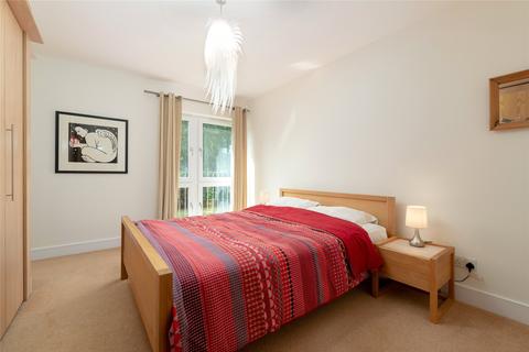 Flat 2, 19 Fettes Rise, Edinburgh, EH4 1QH