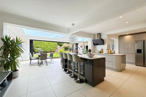 4 bedroom detached house for sale, Pasture Close, Reading RG6