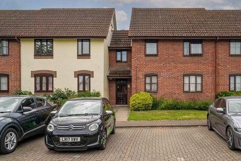2 bedroom apartment for sale, High Road, Broxbourne