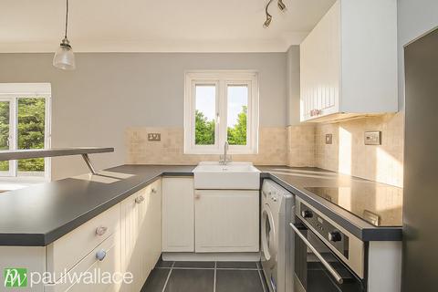 2 bedroom apartment for sale, Richmond Court, Broxbourne|173 Year Lease|Chain Free|Walk to Broxbourne Station