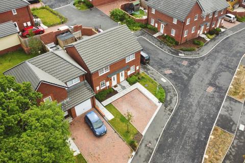 2 bedroom semi-detached house for sale, Clos Morfa Heli, Loughor, Swansea, West Glamorgan, SA4