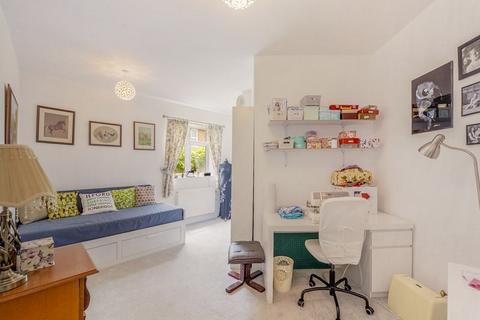 Flat 3, Victoria House, 2 Baltic Road, Tonbridge, TN9 2NB
