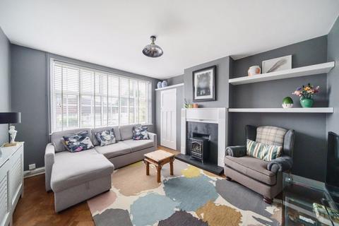 4 Famet Close, Purley, CR8 2DX