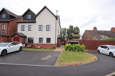 8 Fair Bank Close, Grimsby, DN32 9SB