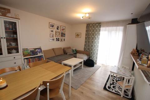 8 Fair Bank Close, Grimsby, DN32 9SB