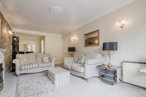 undefined, Edge Lane, Stretford, Manchester, M32