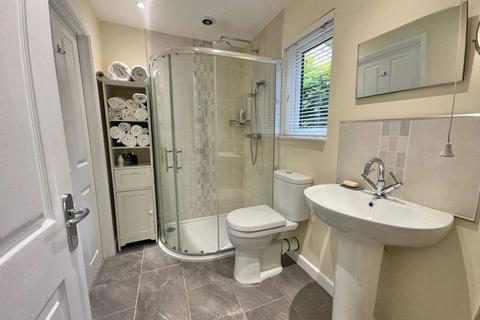 20 Cathedral View, Truro, TR1 3UF