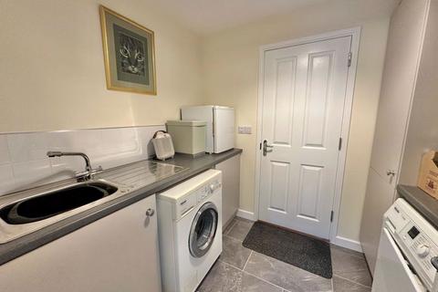 20 Cathedral View, Truro, TR1 3UF