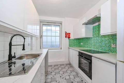 3 bedroom flat for sale, Peckwater Street, Kentish Town, London, NW5