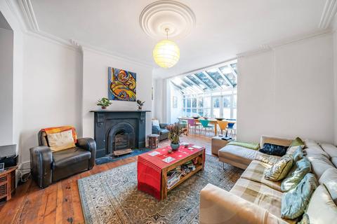 undefined, Amhurst Road, Stoke Newington, London, N16