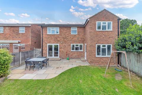 1 Cedar Close, Melbourn, Royston, SG8 6BL