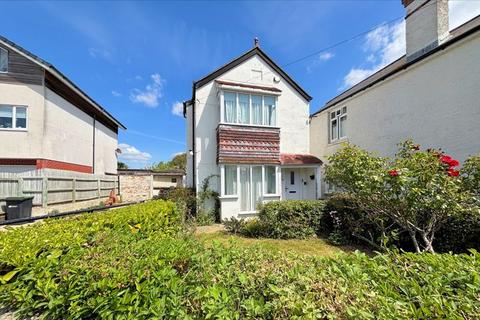 3 bedroom detached house for sale, Hollybank, Lee-On-The-Solent, PO13