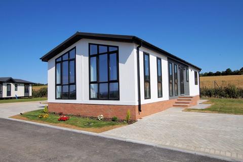 2 bedroom park home for sale, Upper Cornaway Lane, Fareham PO16
