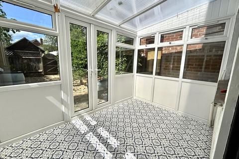 2 bedroom terraced house to rent, Alderford Street