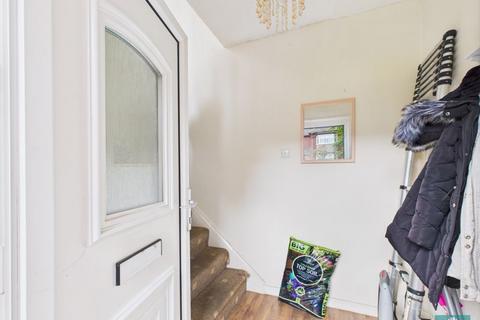 54 Church Road, Shaw, Oldham, OL2 7AU
