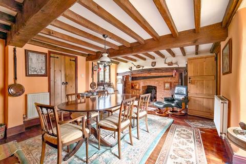4 bedroom character property for sale, Goadby, Leicestershire