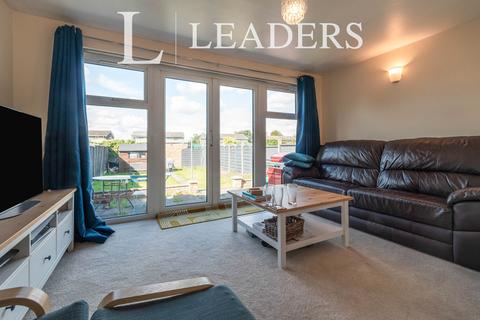 3 bedroom semi-detached house to rent, Mullway, Letchworth Garden City , SG6 4BG