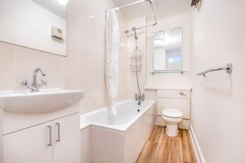 2 bedroom apartment for sale, Clarence Parade, Southsea
