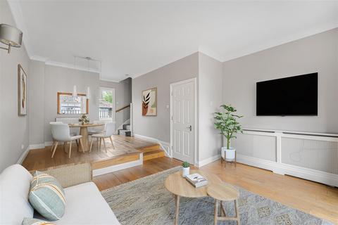 undefined, Rotherhithe Street, Rotherhithe, SE16