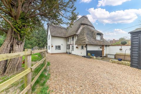 16 Brook End, Steeple Morden, Royston, SG8 0PP