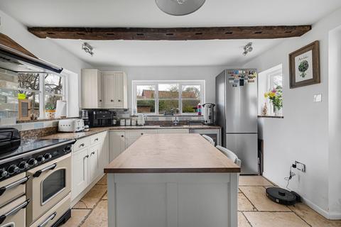 16 Brook End, Steeple Morden, Royston, SG8 0PP