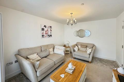 64 Glamorgan Green, Llandarcy, Neath, SA10 6FB