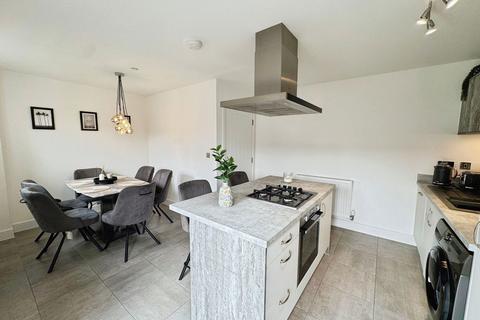 64 Glamorgan Green, Llandarcy, Neath, SA10 6FB