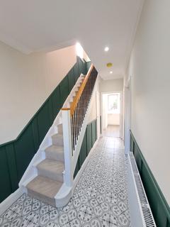15 Blyth Road, Worksop, S81 0HP