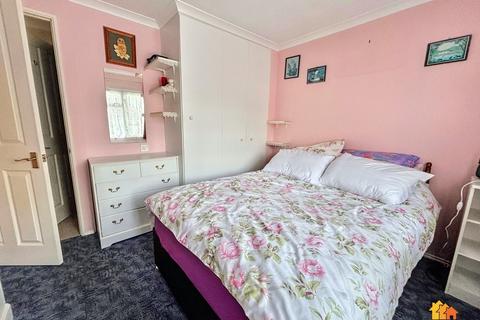 undefined, Chesham Road, Wigginton, HP23