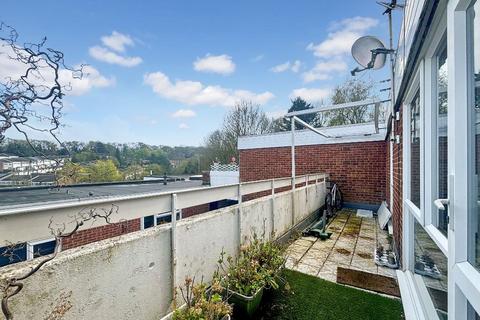 30 Cascades, Croydon, CR0 9HY