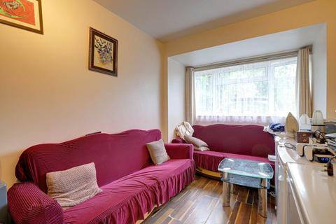 5 Quantock Avenue, Caversham, Reading, RG4 6PY