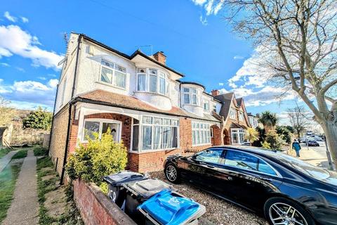 4 bedroom end of terrace house for sale, Edgehill Road, Mitcham, London, CR4 2HW