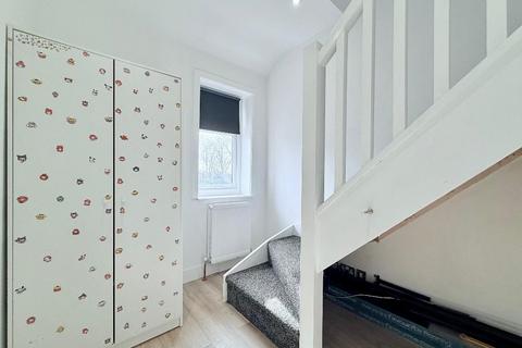 undefined, Westway, East Acton, London, W12 0SD