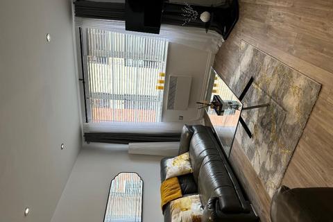 2 bedroom apartment to rent, Birmingham B18