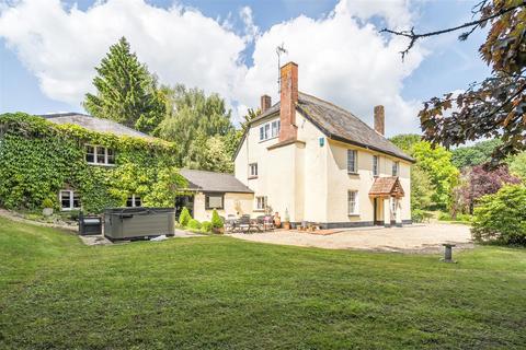 6 bedroom detached house for sale, Tedburn Road, Whitestone, Exeter