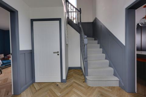 4 bedroom detached house for sale, Little Thatch Close, Bristol BS14