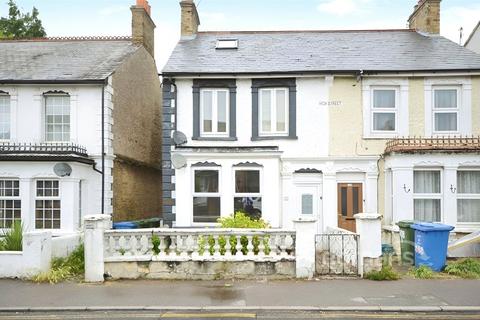 2 bedroom maisonette for sale, High Street, Aldershot, Hampshire