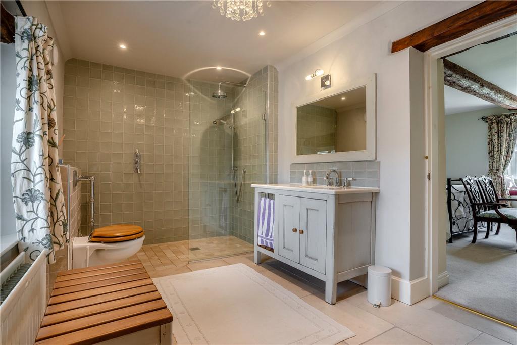 Ensuite
