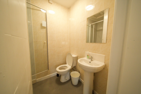 undefined, Room 7